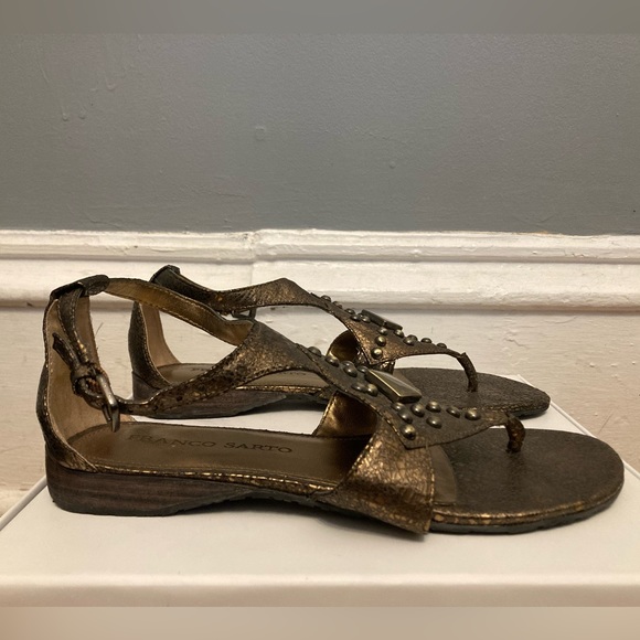 BNWOB FRANCO SARTO Gladiator Flat Sandals in Distressed Bronze Leather, size 8 - Picture 2 of 6